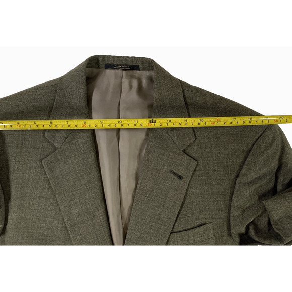 HART SCHAFFNER MARX Made in USA Subtle Plaid Suit in Everyday Brown Size 44 R - Picture 7 of 15
